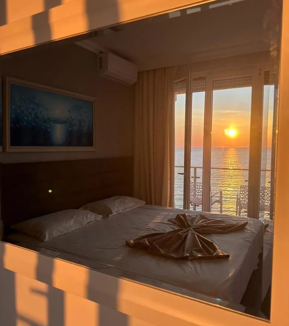 Deluxe Apartments With Balcony Shëngjin