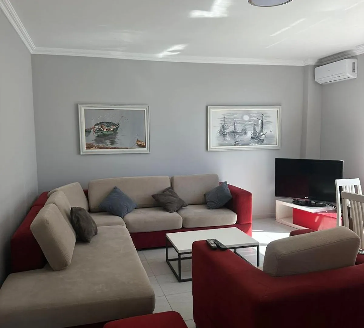 Deluxe Apartments With Balcony Shëngjin